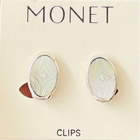 Vintage MONET Natural Rainbow Mother of Pearl Shell Clip Earrings w/Rhinestone - Picture 8 of 12